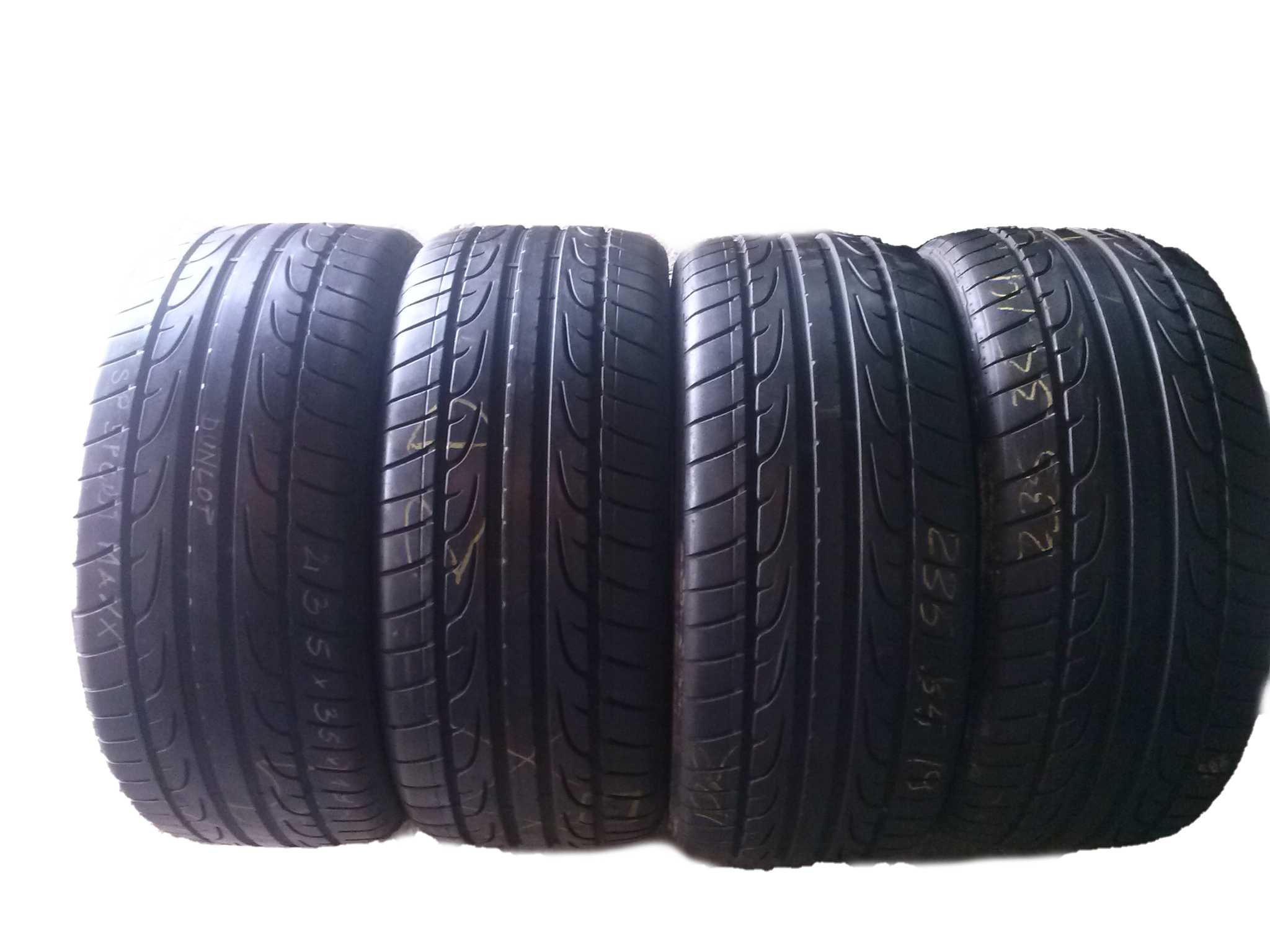 215 55 16 dunlop sport maxx