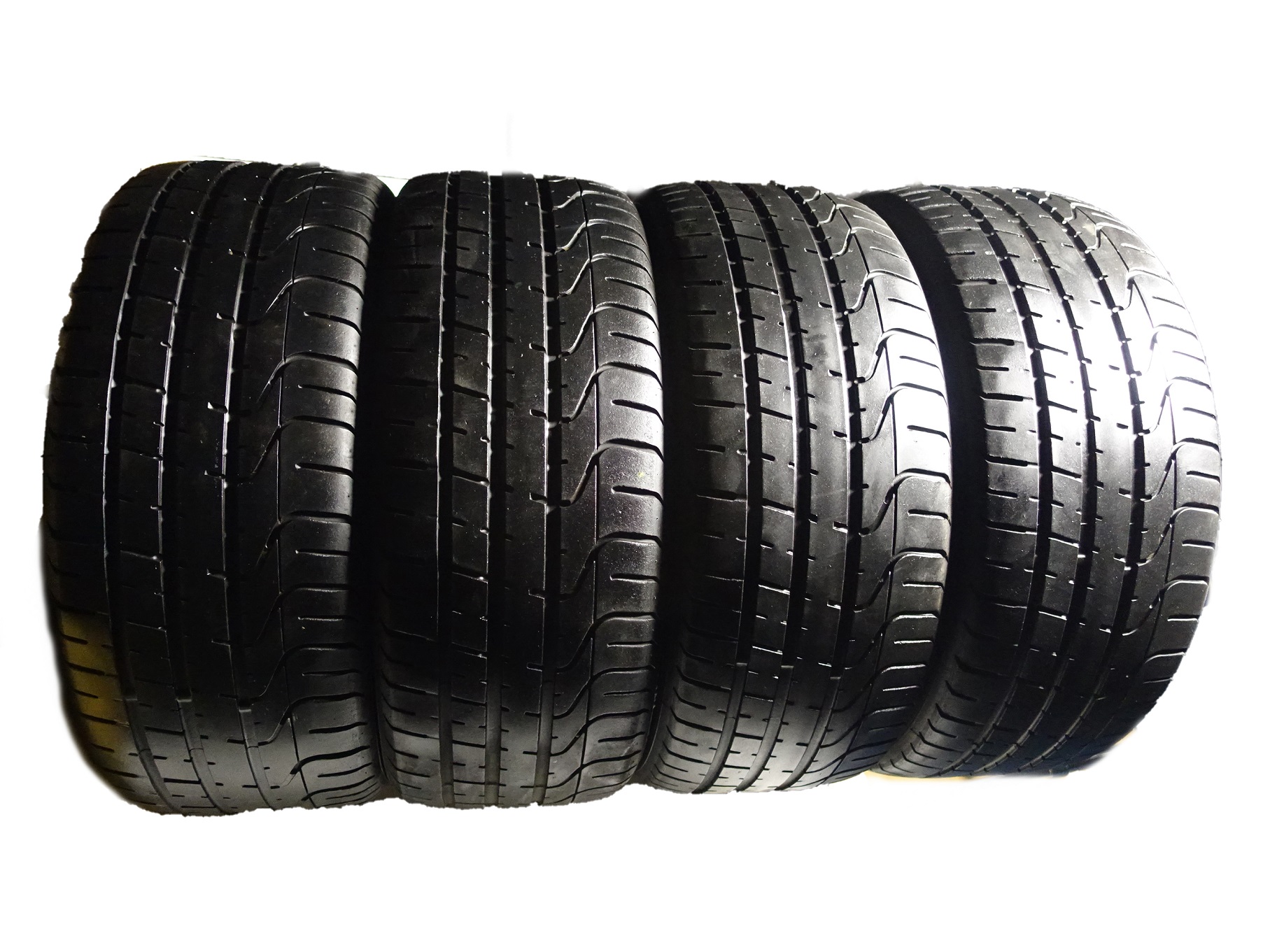 235 35 20 PIRELLI PZERO