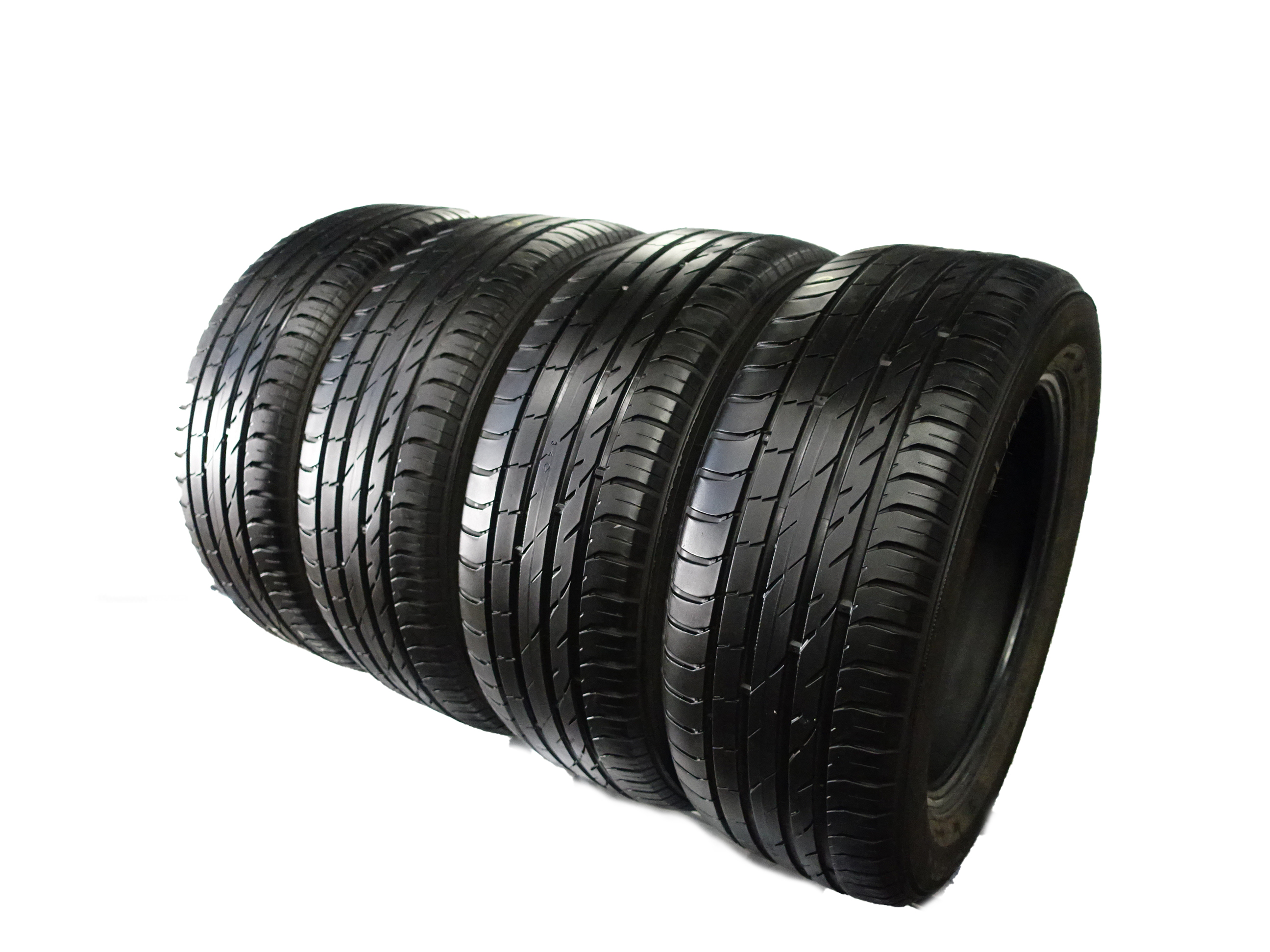 235/45/18 nokian zline